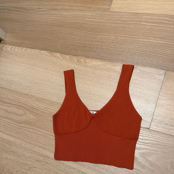 Amur Rust Orange Knit Crop tank Top - Picture 2 of 6